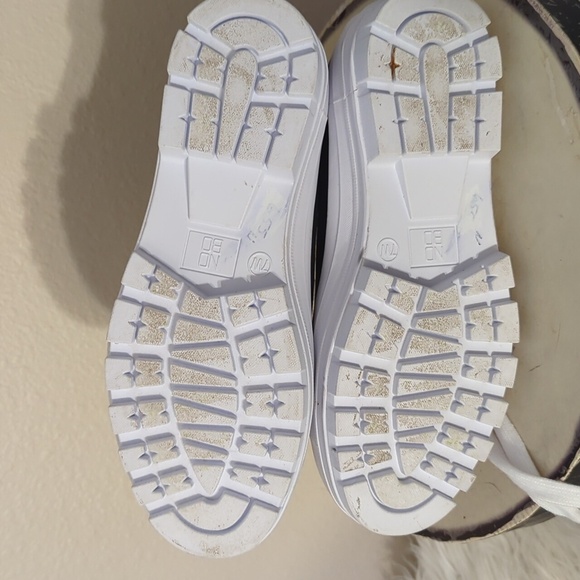 Black and White High-Top Sneakers - Picture 7 of 8